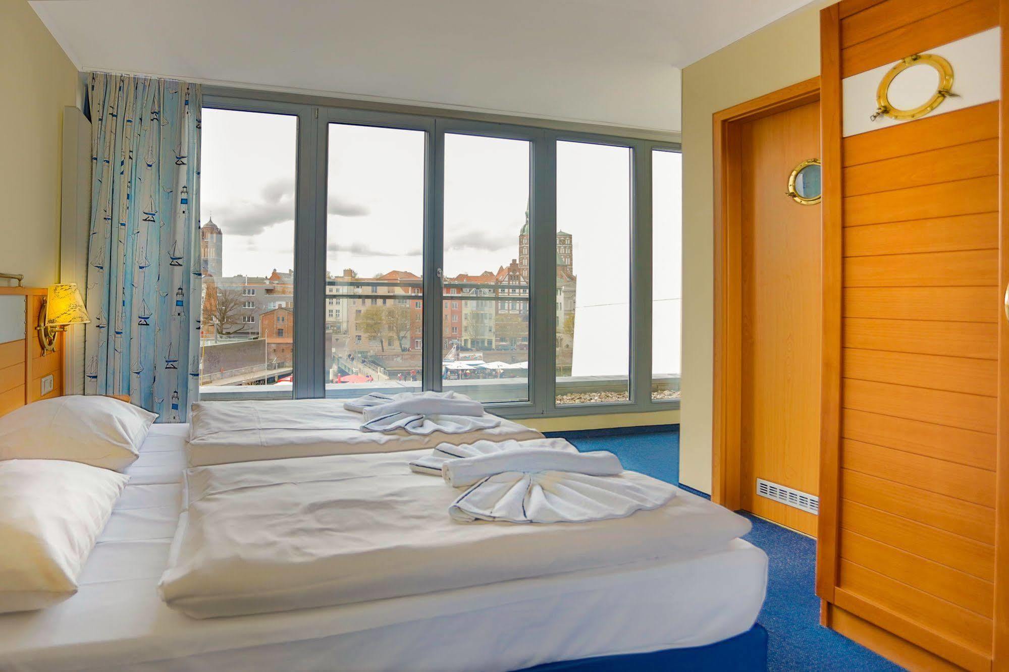 Hiddenseer Hotel 3*